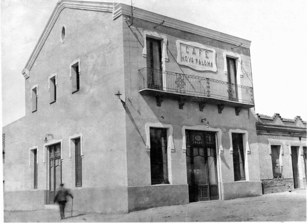 Façana històrica del Cafè Nova Paloma de Terrassa / proc. Josep Puy